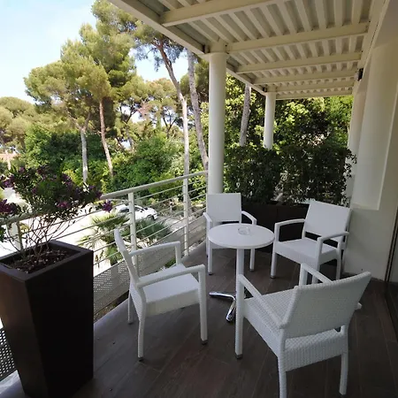 Cap Martin Aparthotel